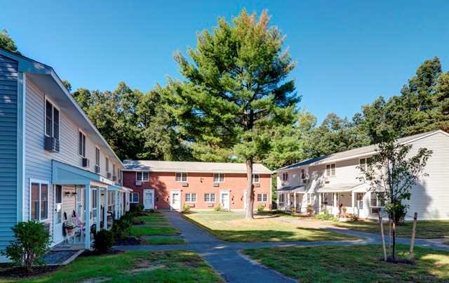Springfield Condo: 1 Beacon Circle