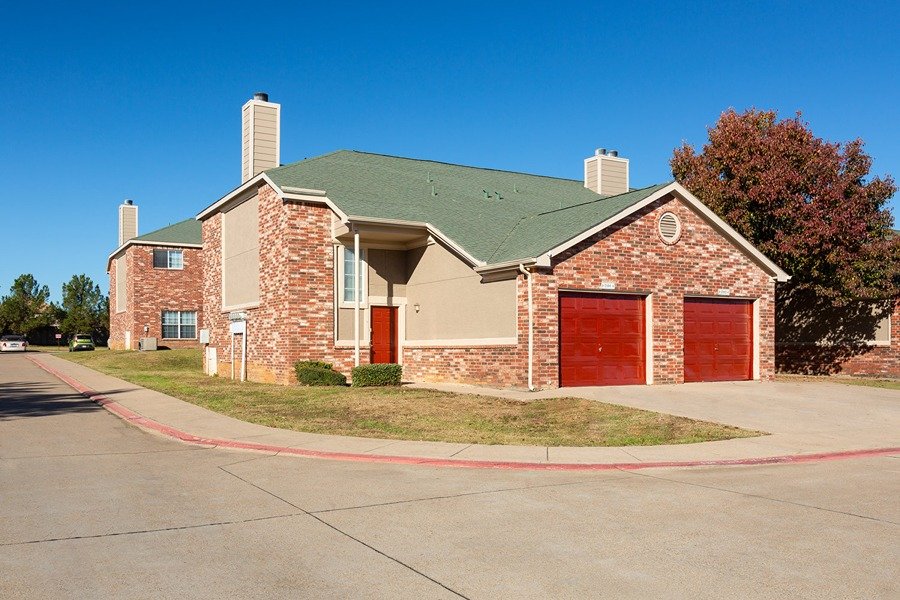 Fort Worth Condo: 2201 Sycamore School Rd