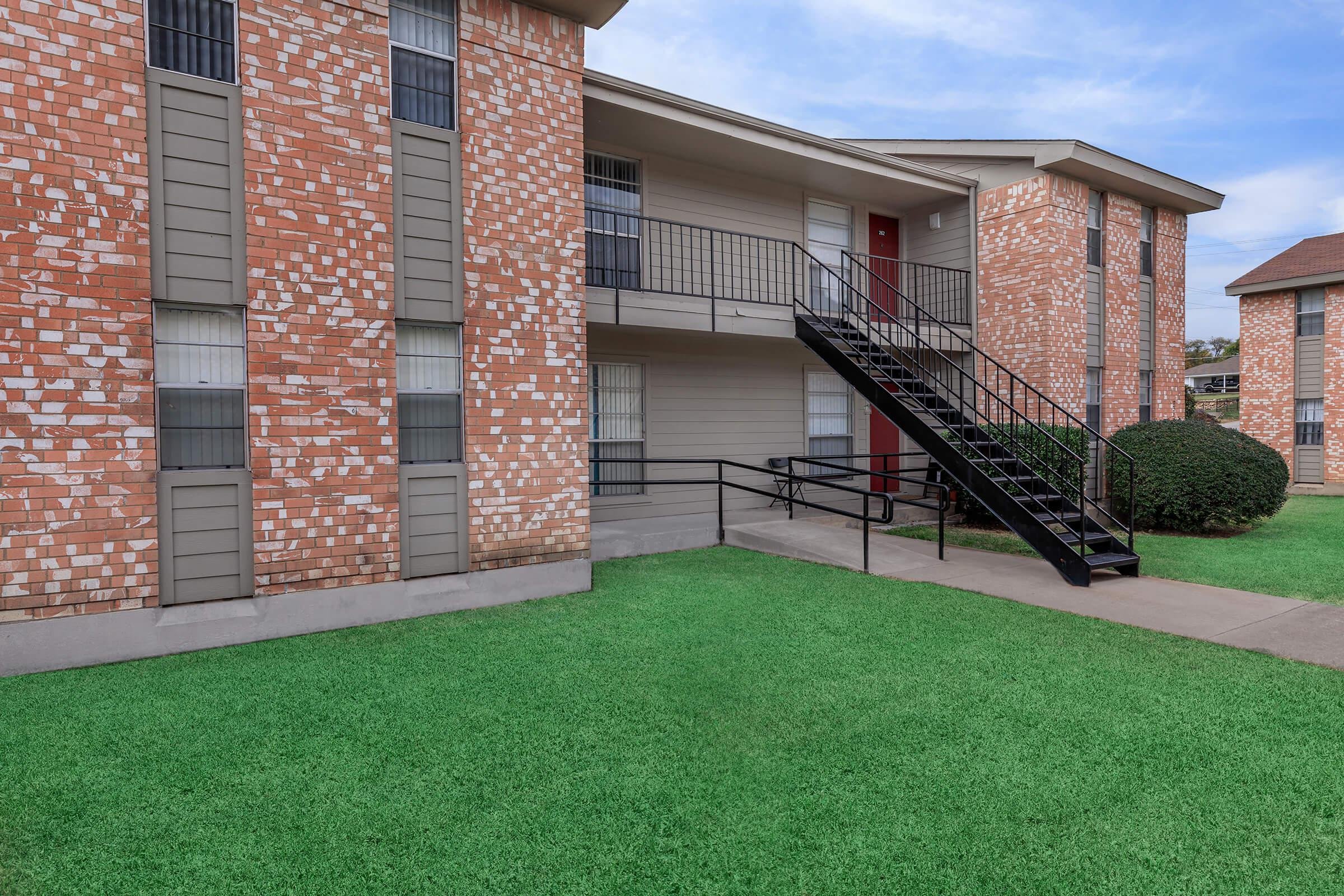Fort Worth Condo: 3144 NW 33rd St