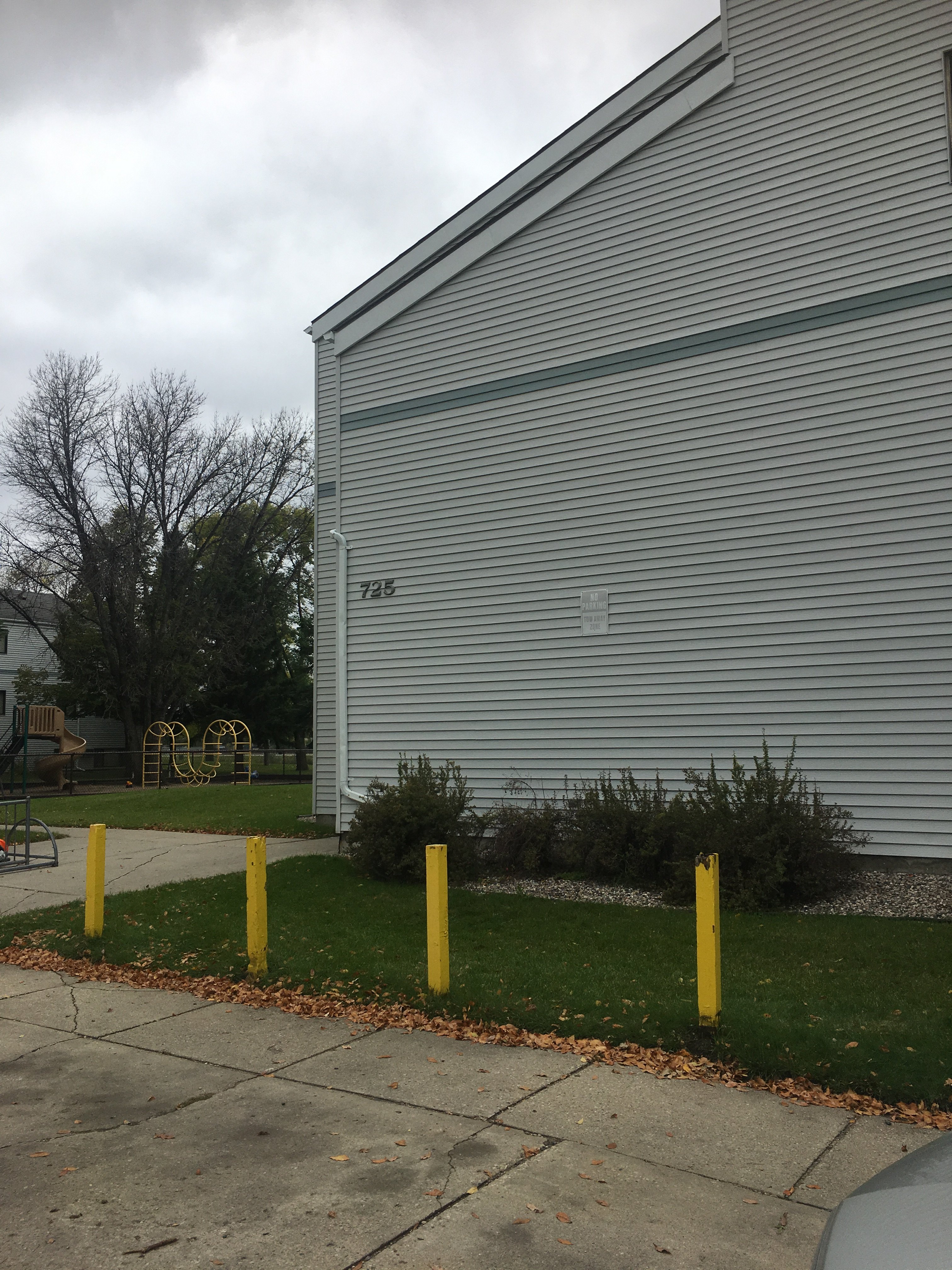 Grand Forks Condo: 705 North 43rd Street