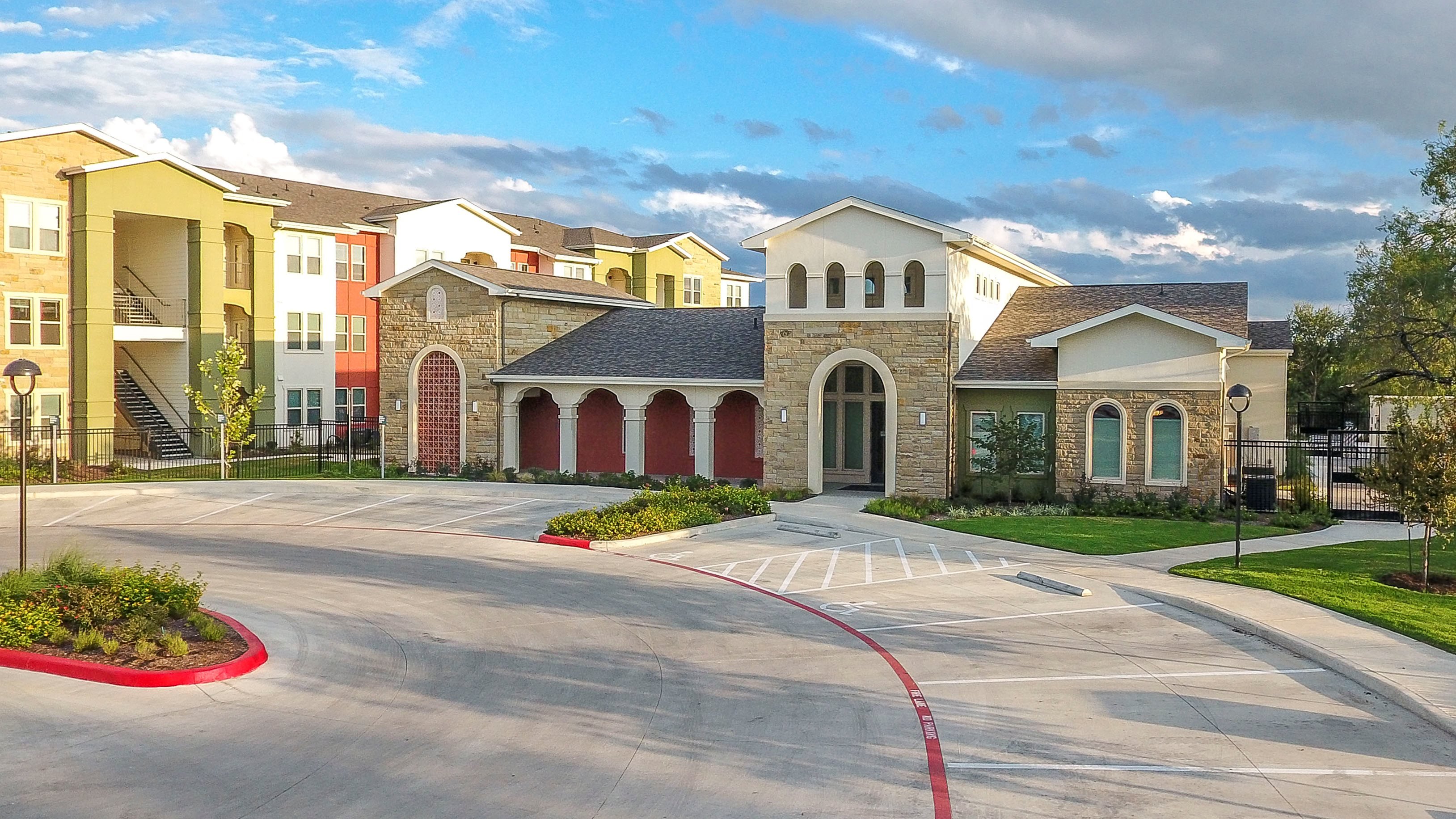 San Antonio Condo: 10148 Culebra Road