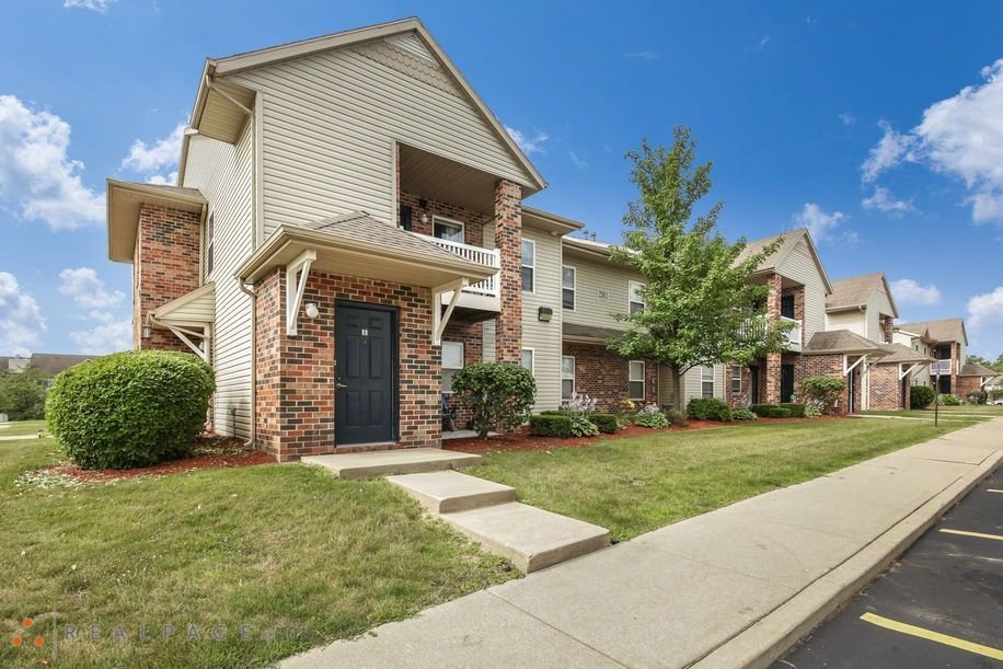 Jackson Condo: 2921 Woods Circle