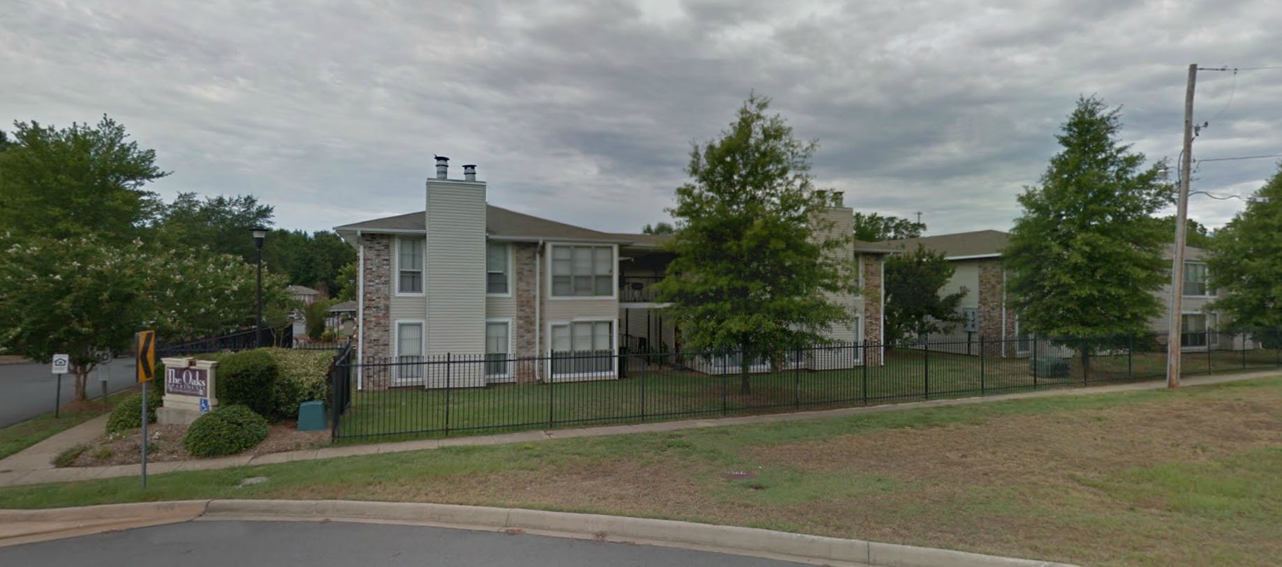 Little Rock Condo: 7700 N. Chicot Rd.
