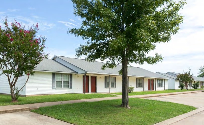 Shreveport Condo: 2130 N Hearne Ave.
