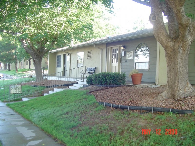 El Paso Condo: 1222 Giles Rd.