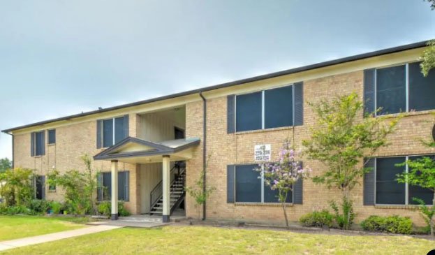 Austin Condo: 8071 N. Lamar Blvd.