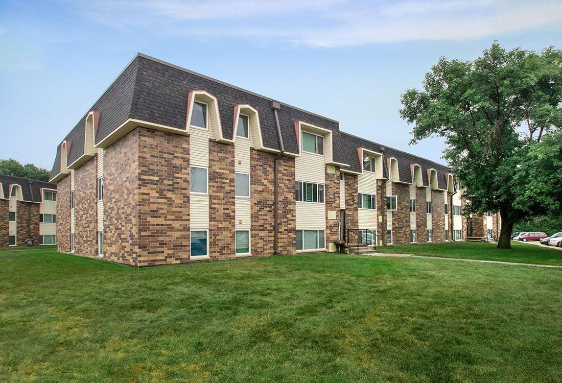 South Sioux City Condo: 2513 Willow St.