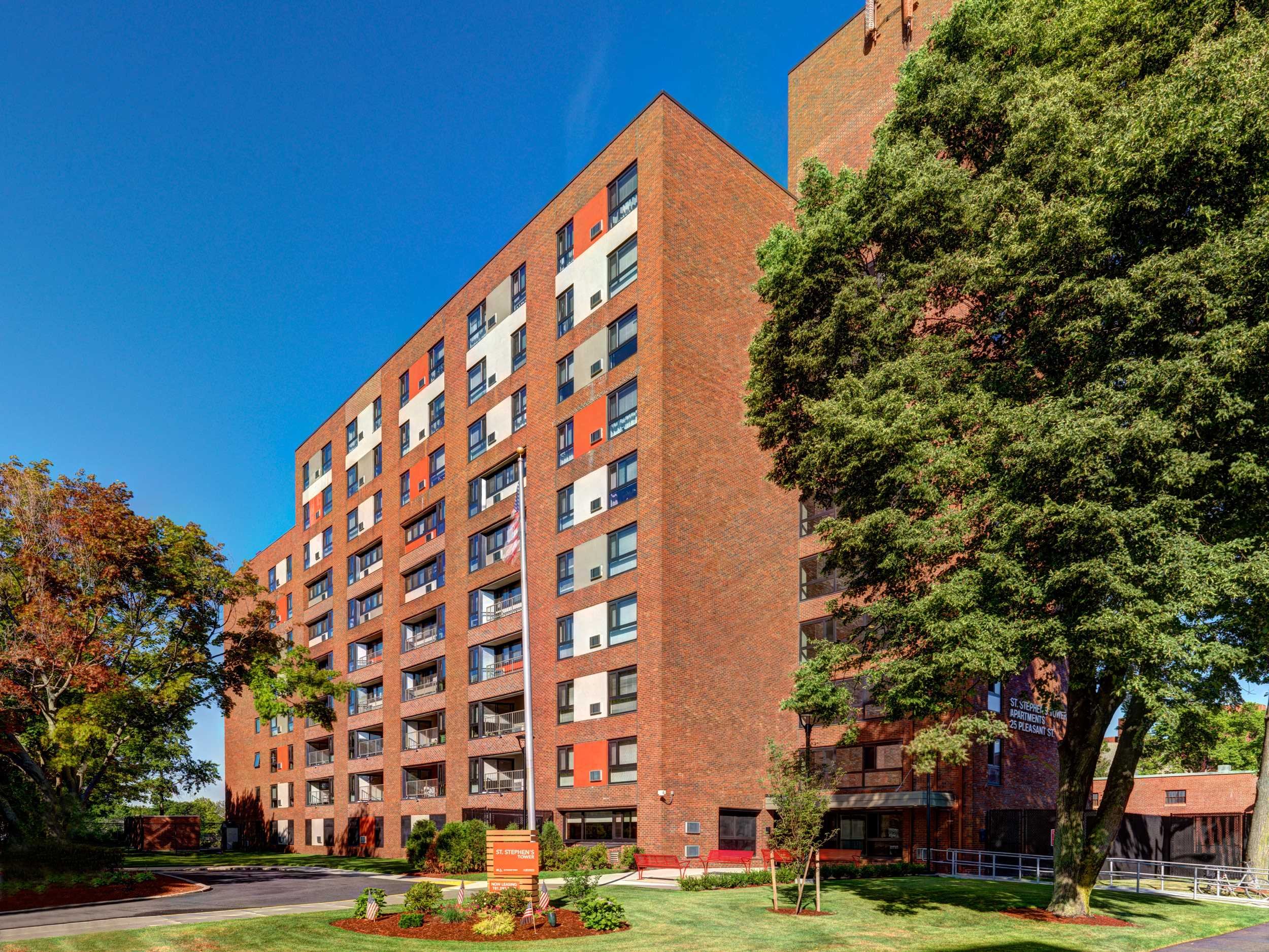 Lynn Condo: 25 Pleasant St.