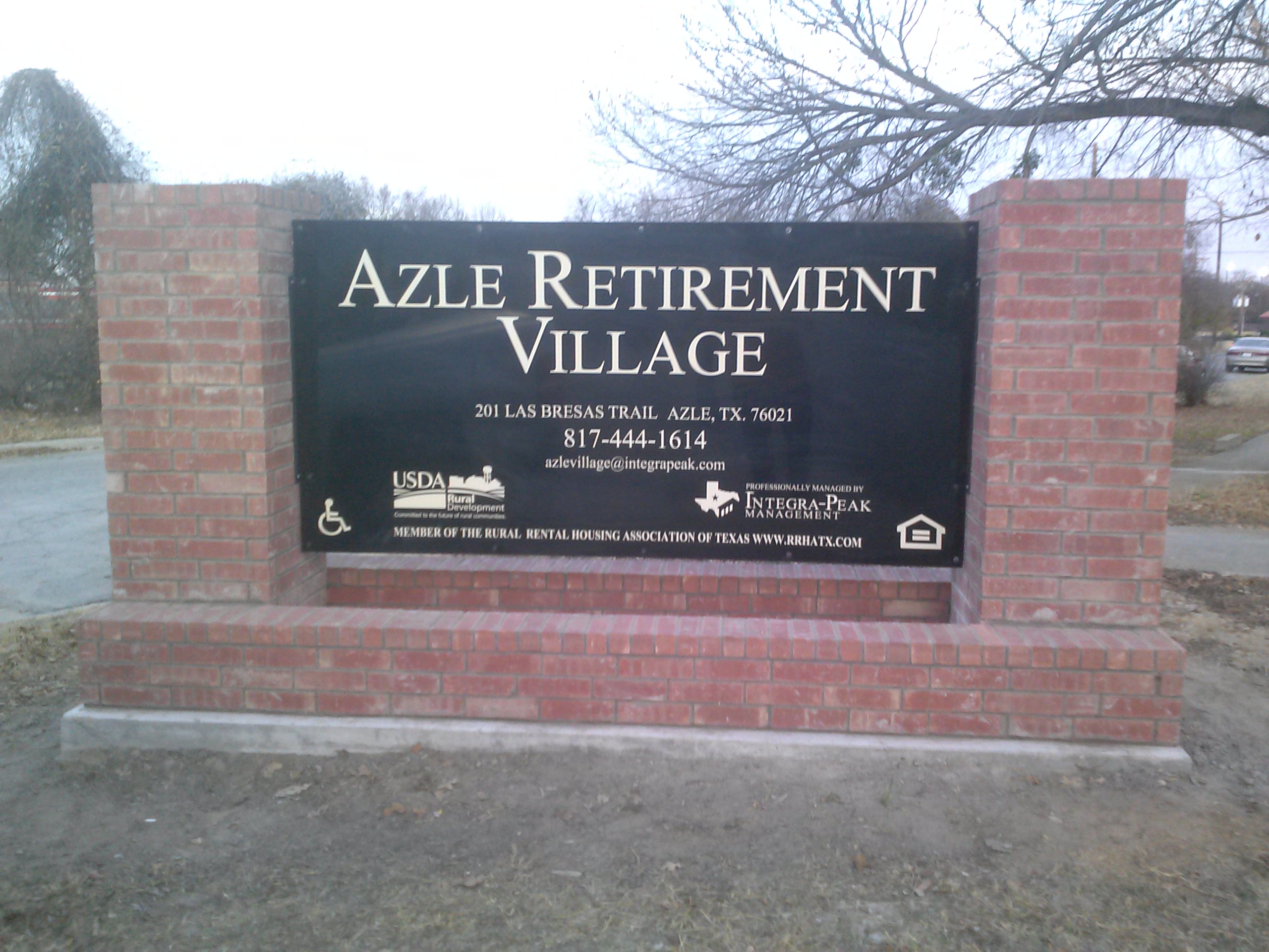 Azle Condo: 201 Las Bresas Street