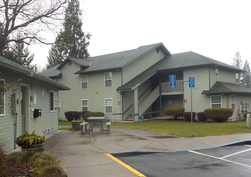 Eagle Point Condo: 113 Onyx Street