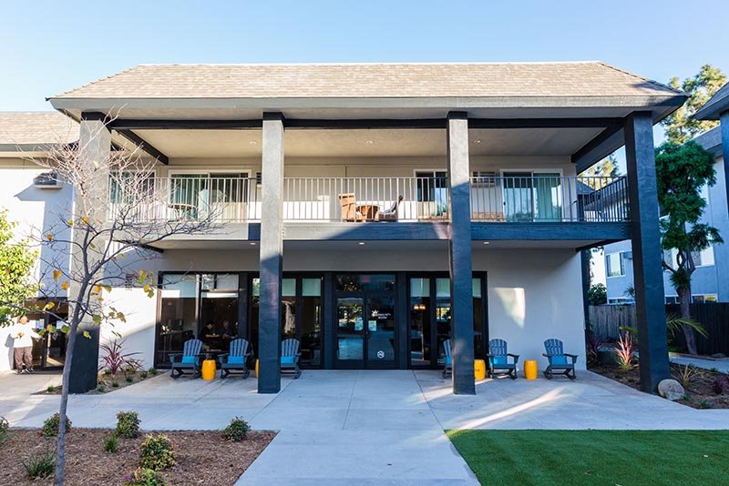 Anaheim Condo: 225 S. Western Ave.