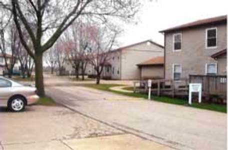 Princeton Condo: 1214-1223 N. Maple St.