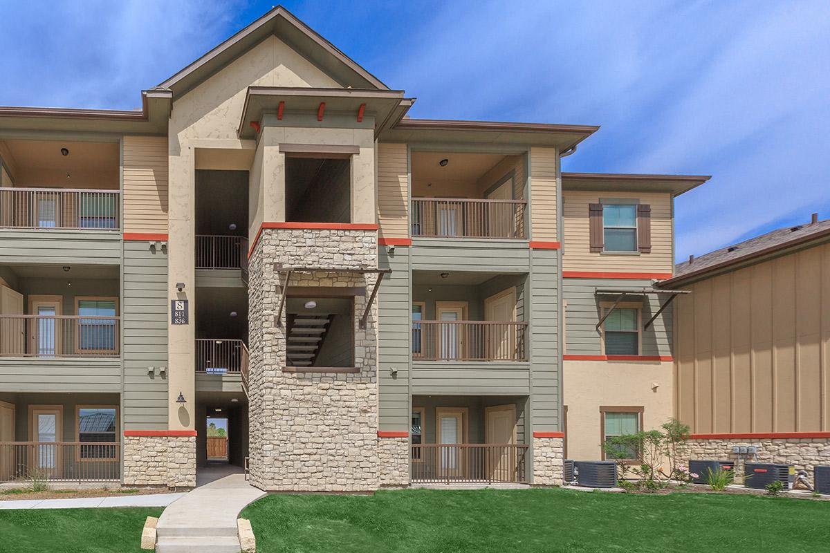 Laredo Condo: 7902 E. Country Drive