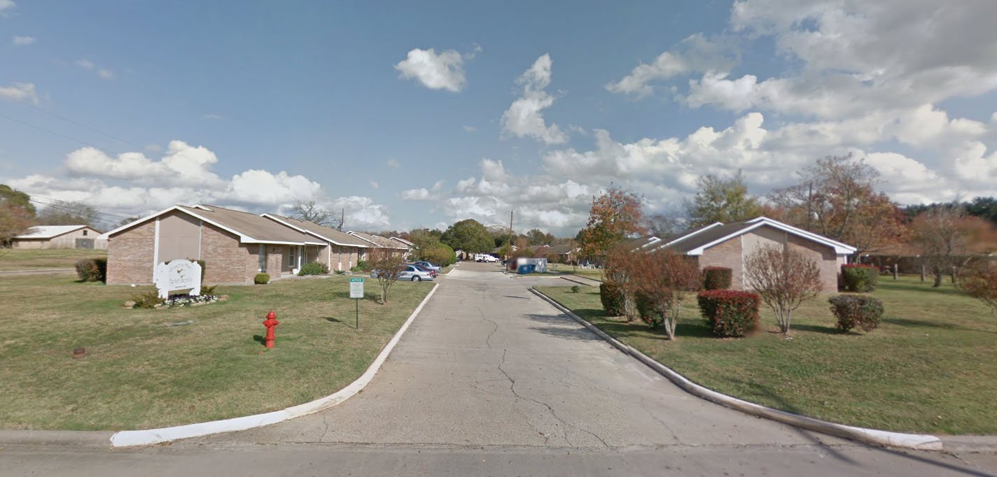 Navasota Condo: 1015 Church Street