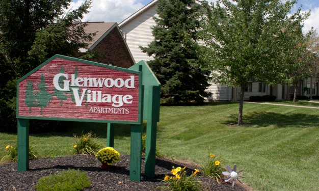 Findlay Condo: 450 Sterling Hill Drive
