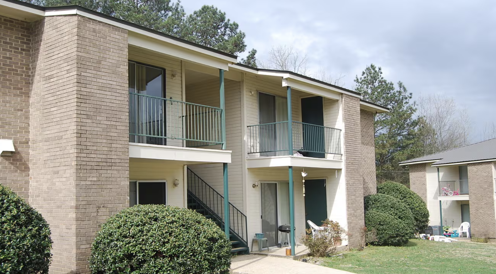 Boaz Condo: 642 Coosa Road
