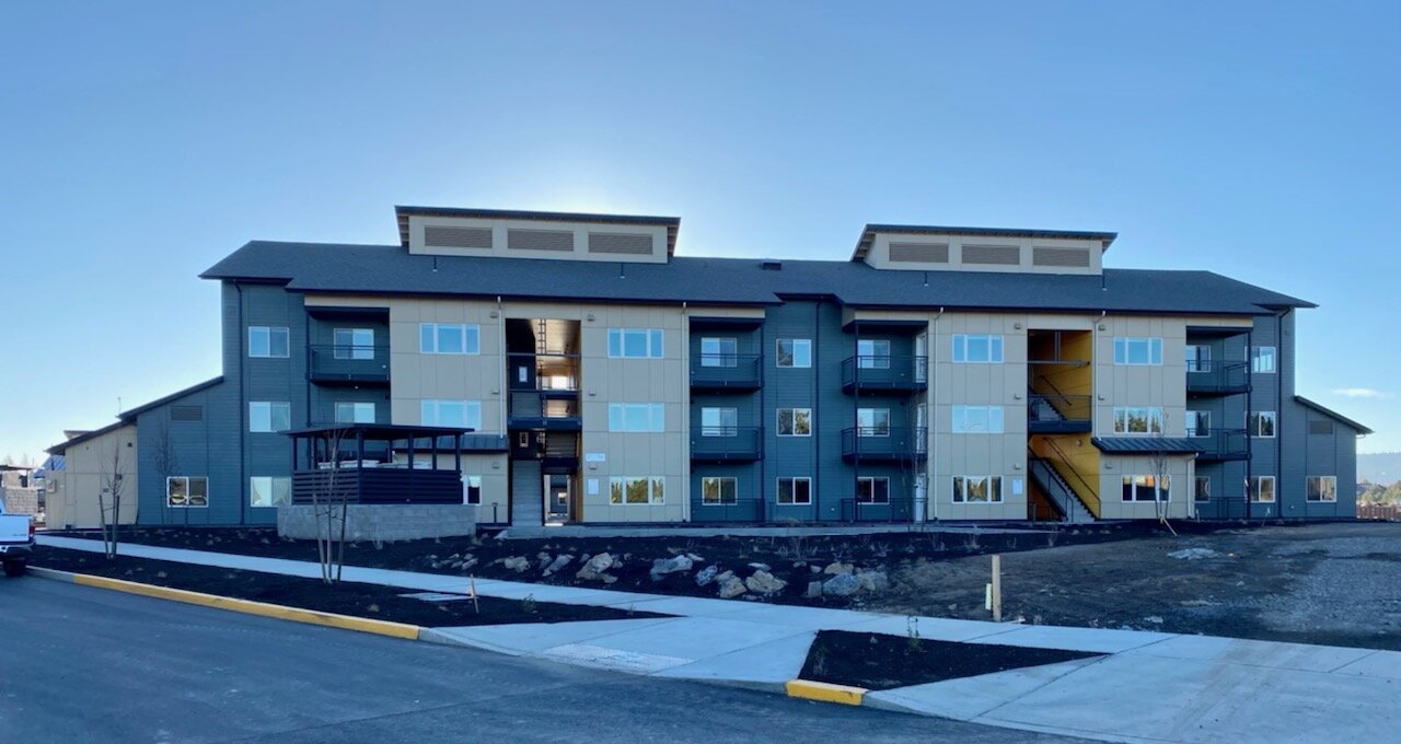 Bend Condo: 21206 NE Thornhill Lane