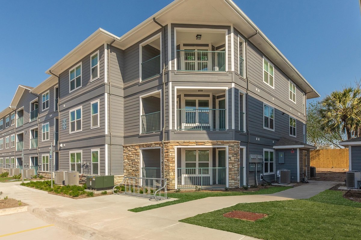 Brownsville Condo: 1904 Central Boulevard