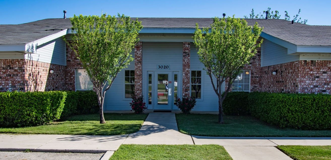 Brownwood Condo: 3020 4th St.