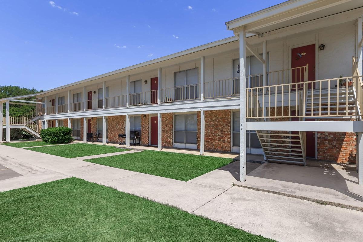Brownwood Condo: 2001 Slayden Street