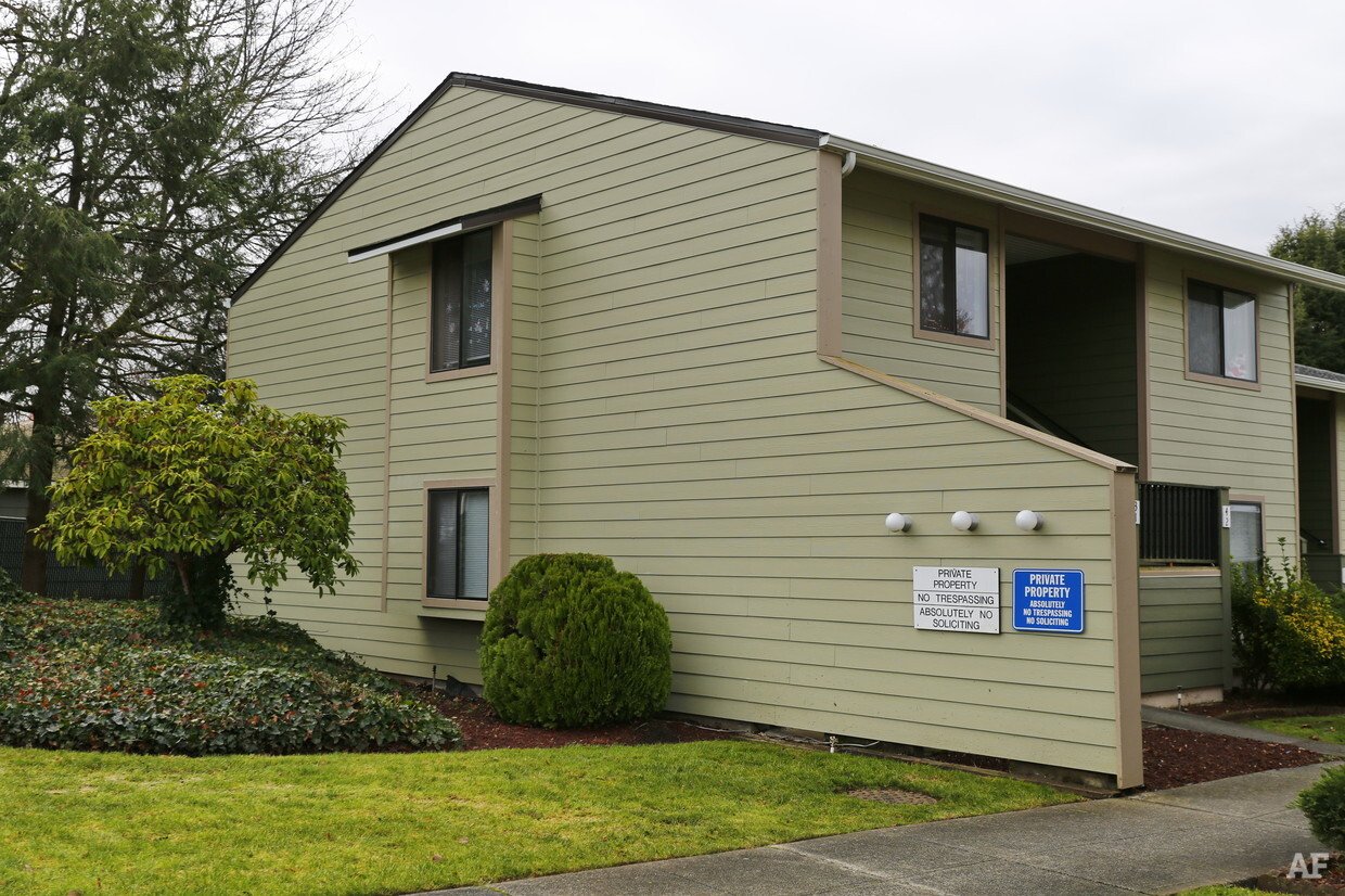 Bremerton Condo: 3511 Almira Drive
