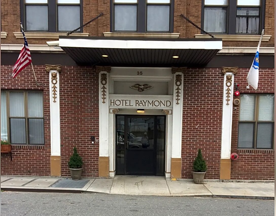 Fitchburg Condo: 35 Day St