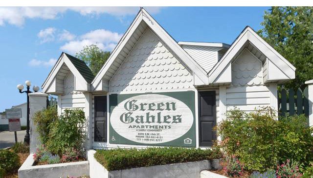 Ocala Condo: 2600 SW 10 St.