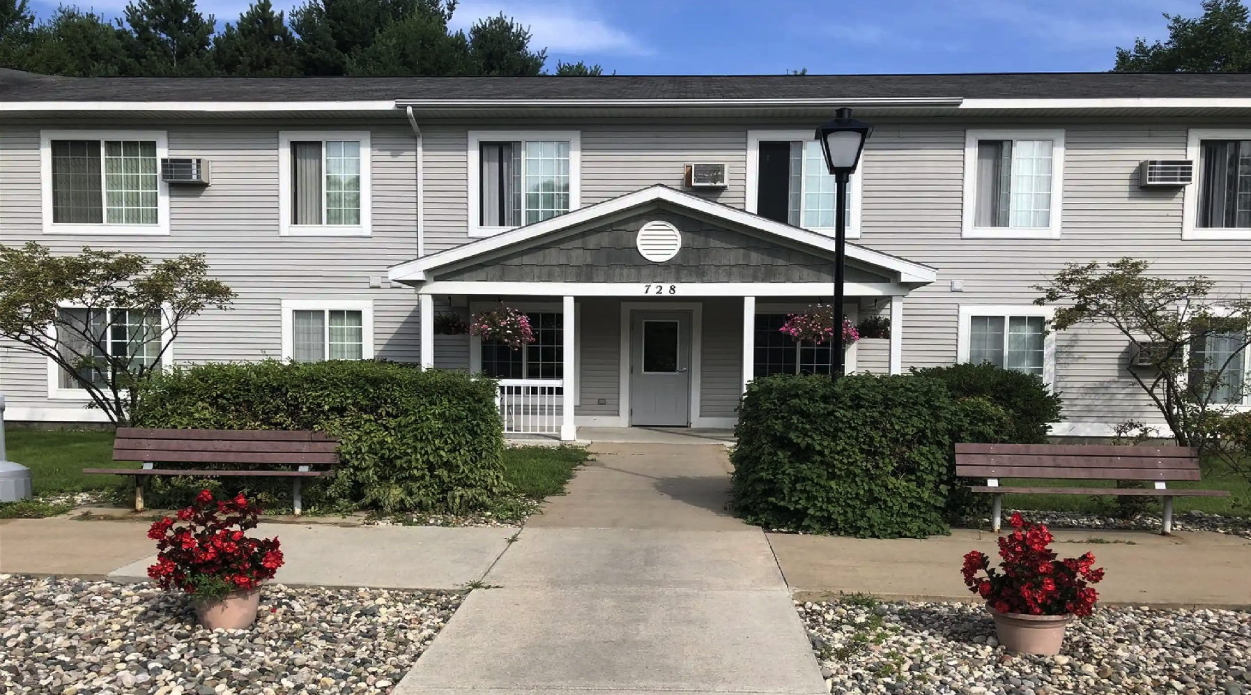 Harrison Condo: 728 W Spruce Street