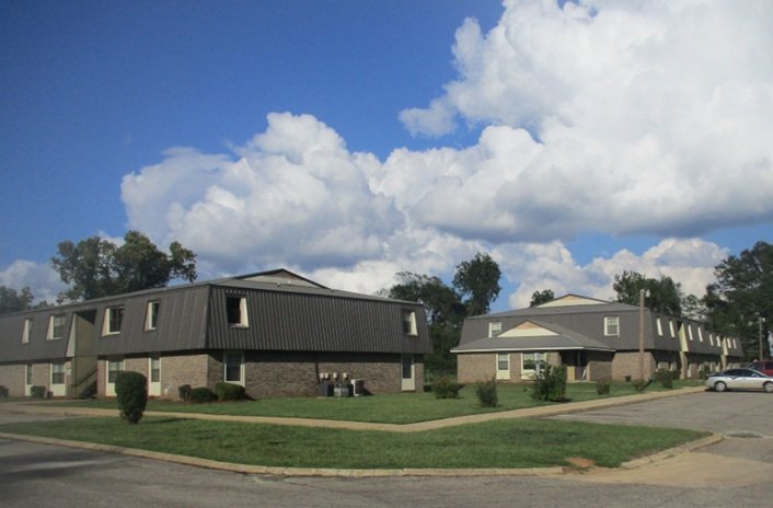 Evergreen Condo: 709 Dr. MLK Jr. Drive