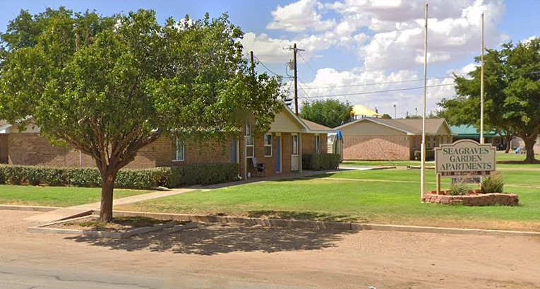 Seagraves Condo: 1100 12th St.