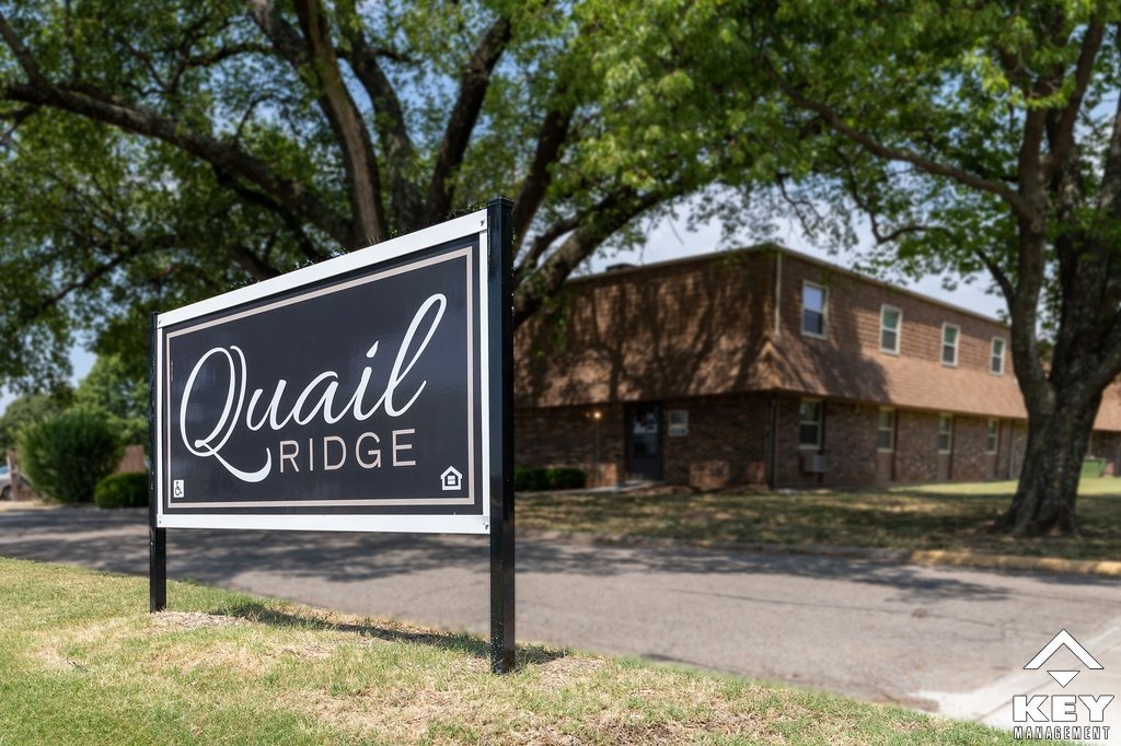 El Dorado Condo: 1305 S High St.