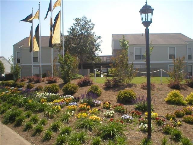 Columbus Condo: 625 31st Ave. N.