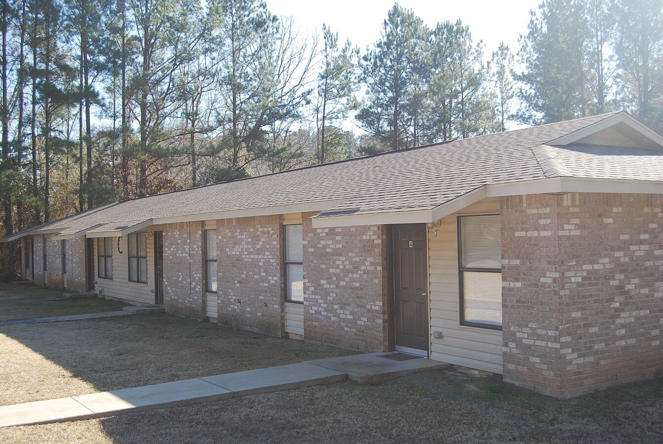 Lanett Condo: 1433 County Road 187