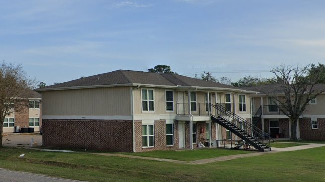 Palacios Condo: 501 Henderson Street