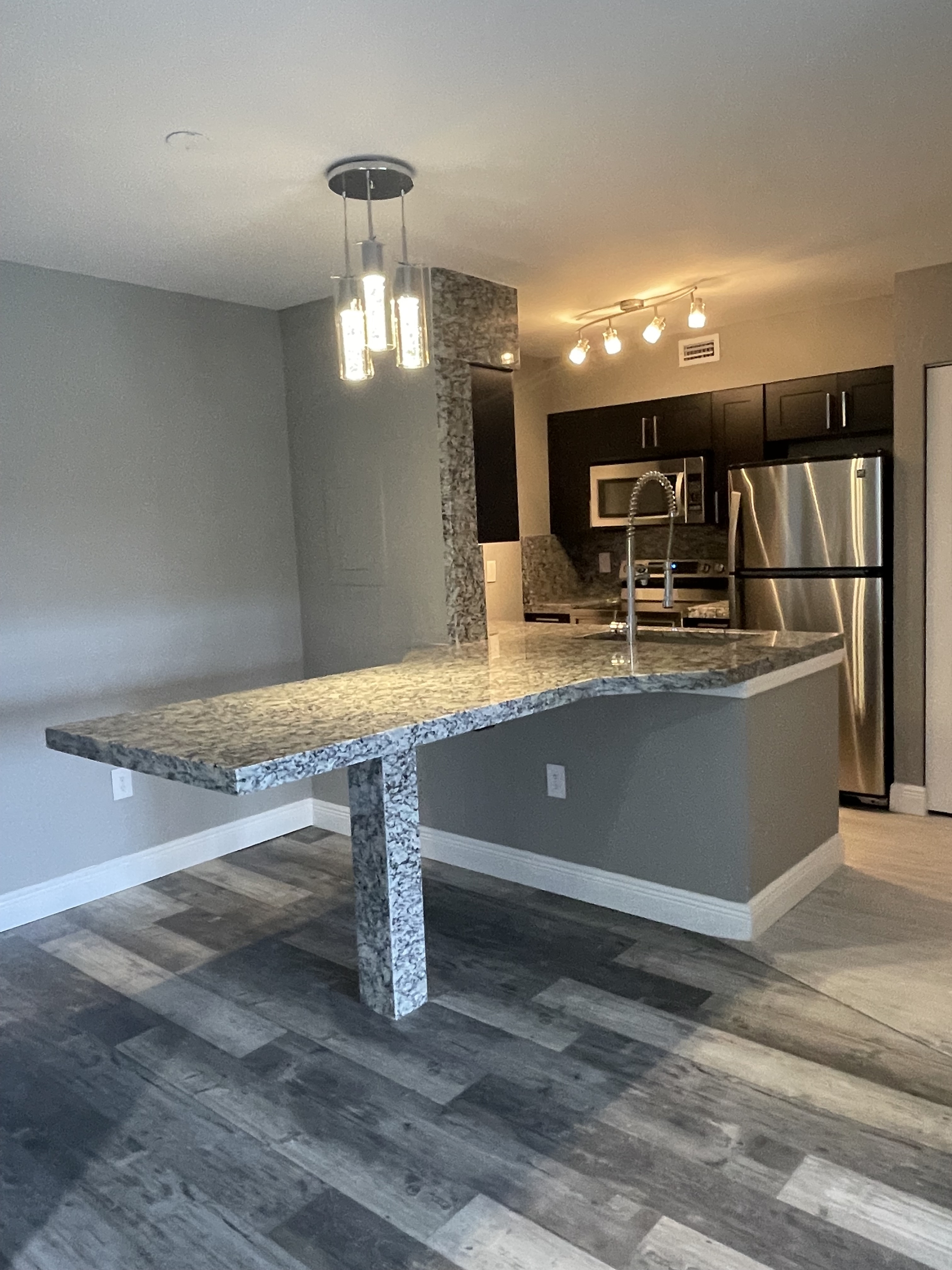 Fort Lauderdale House: 2803 N Oakland Forest Dr