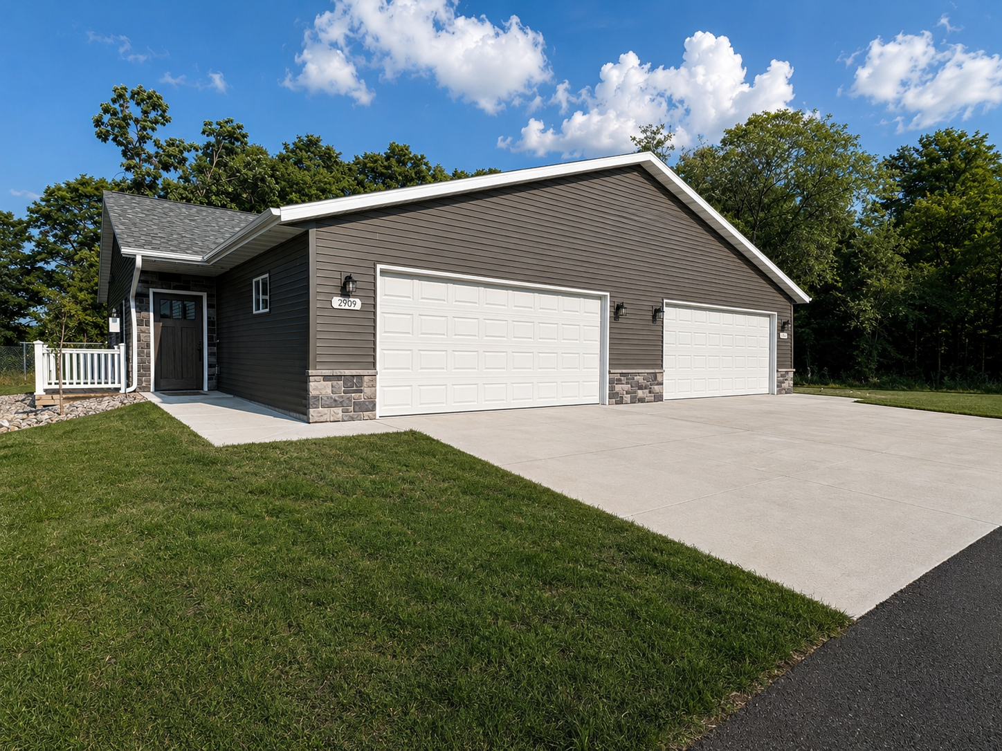 Stevens Point Condo: 2901 Patch St