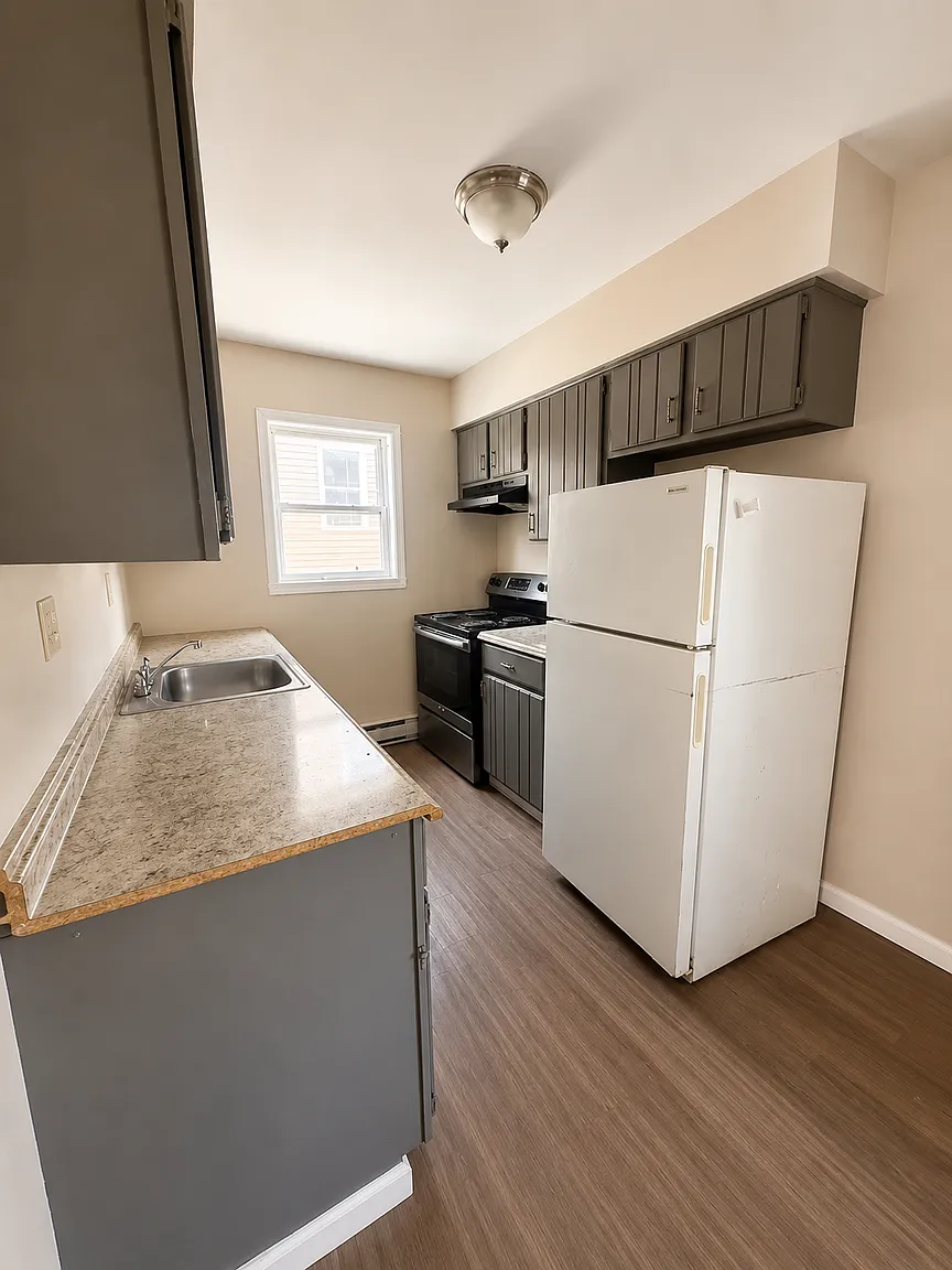 Newark Condo: 348 S 6th St