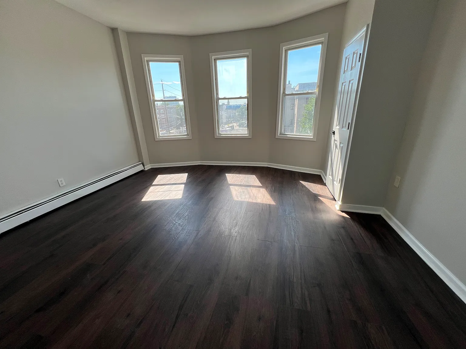 Paterson Condo: 271 Summer St