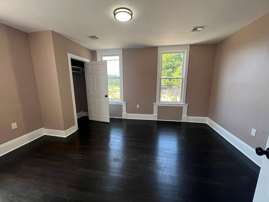 Paterson Condo: 25-27 Ryle Ave