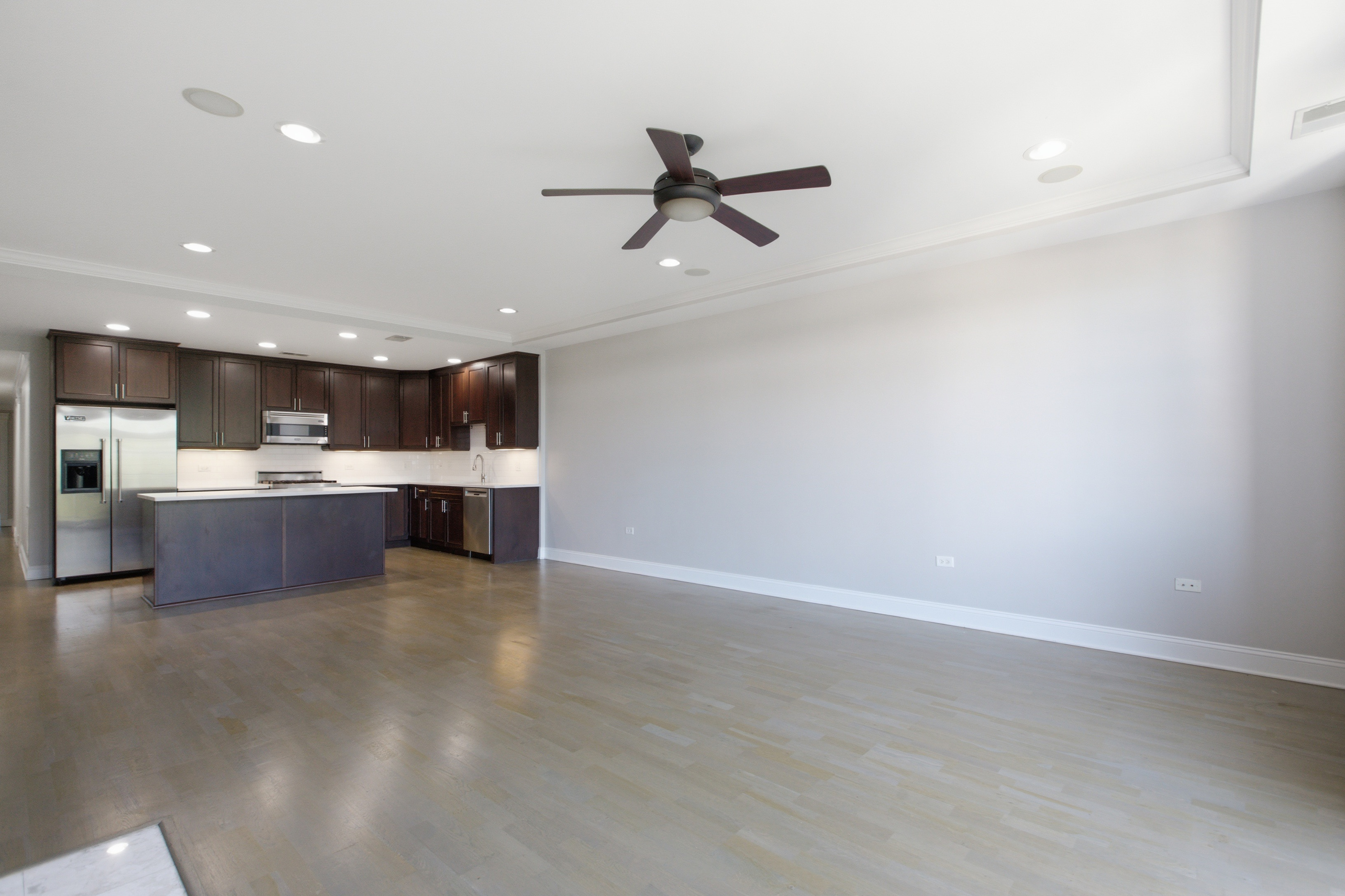 Chicago Condo: 1915 West Diversey Parkway