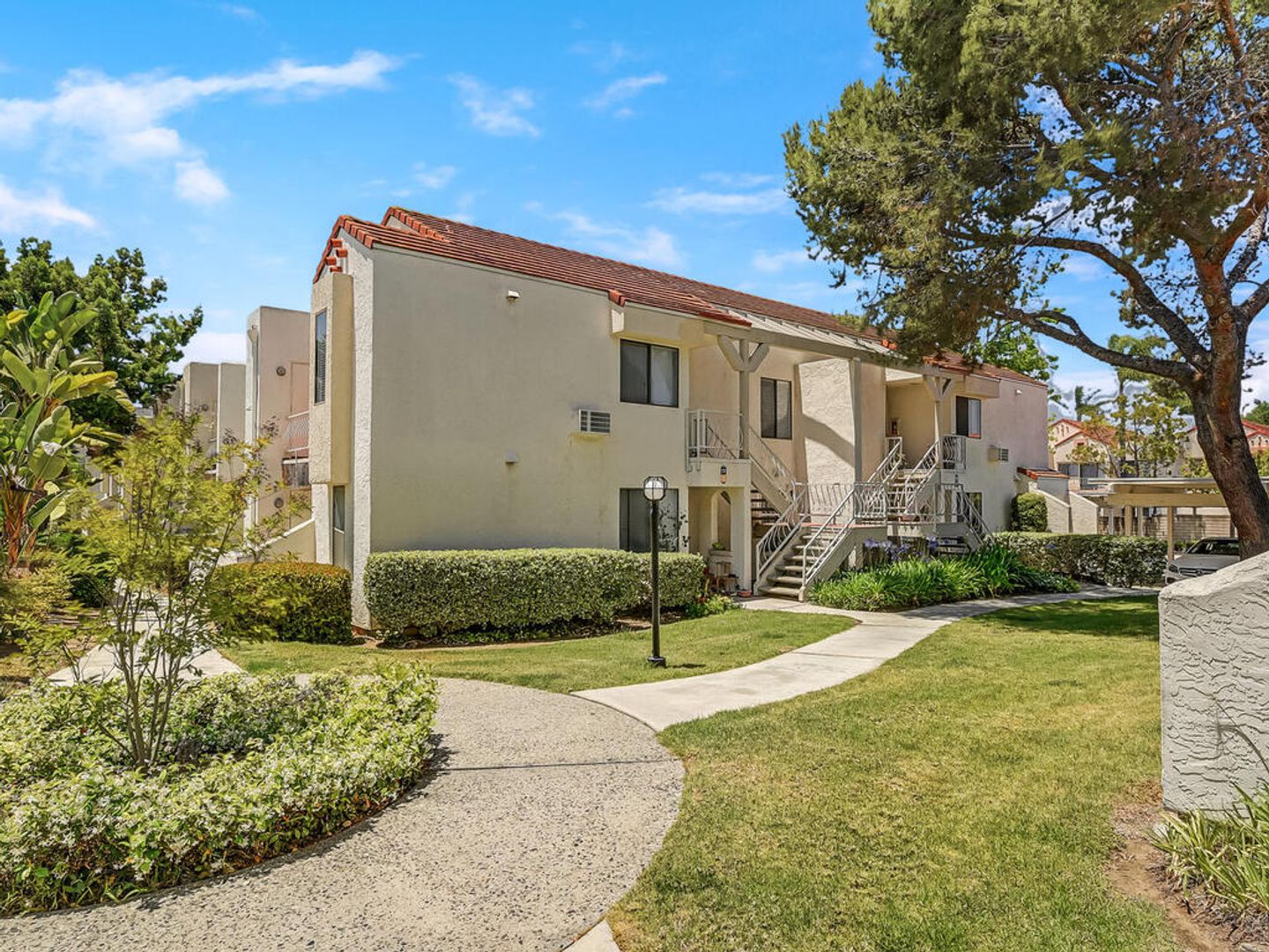 San Diego House: 10845 Camino Ruiz