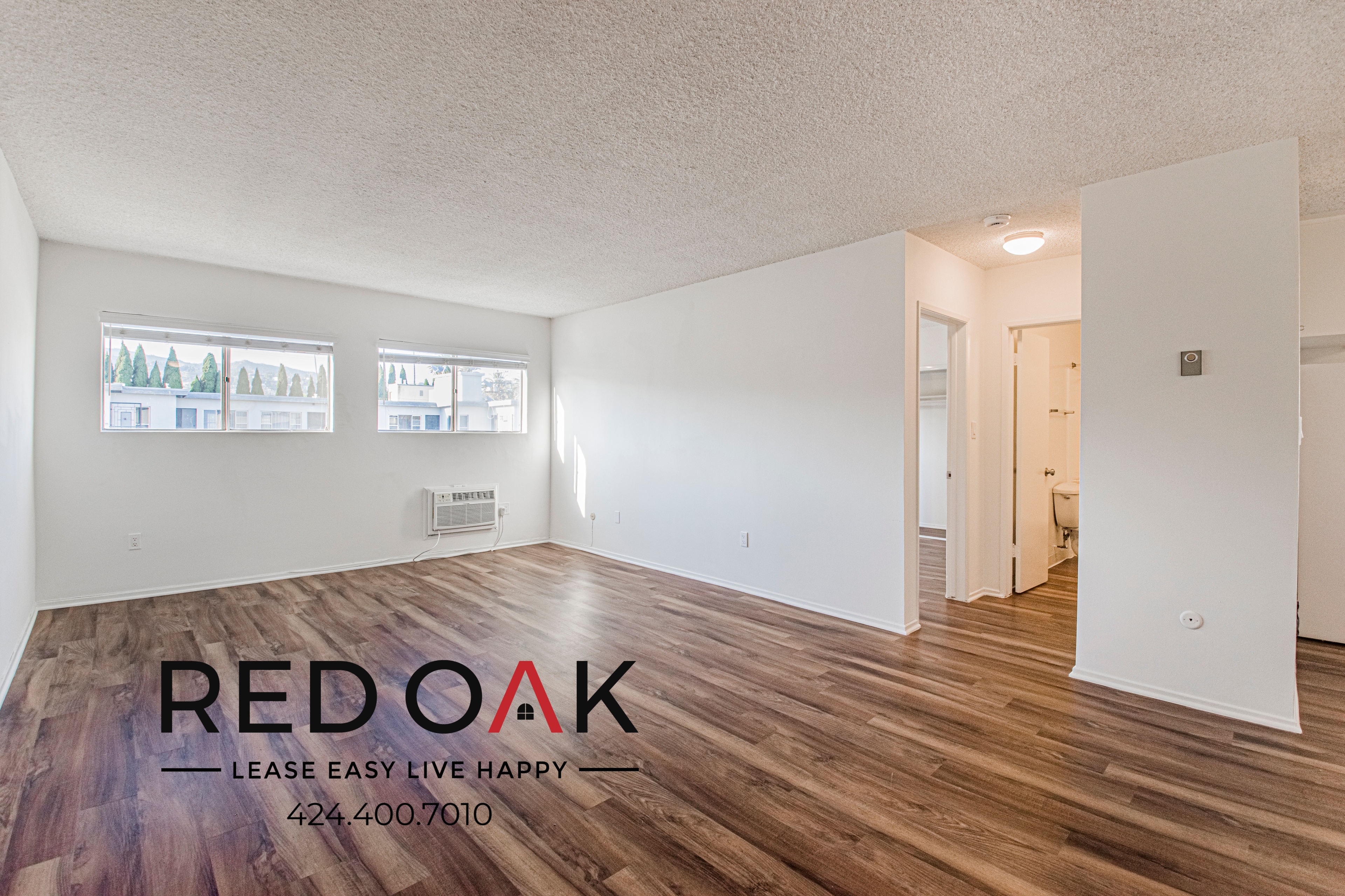 Los Angeles Condo: 1539 N Alexandria Ave