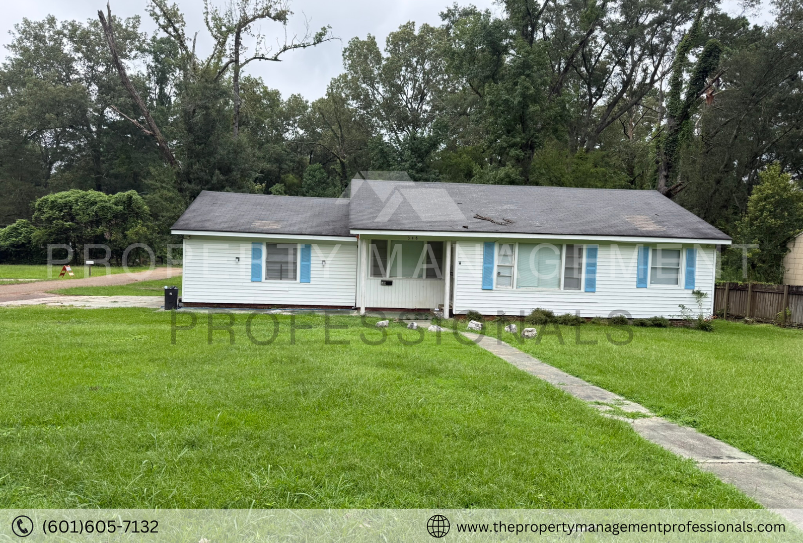 Jackson House: 348 Colonial Dr