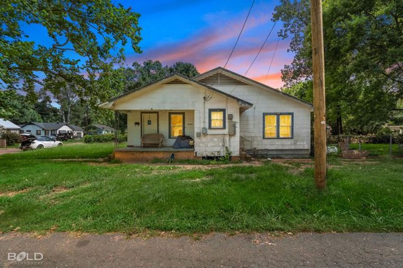 Bossier City House: 719 Anthony