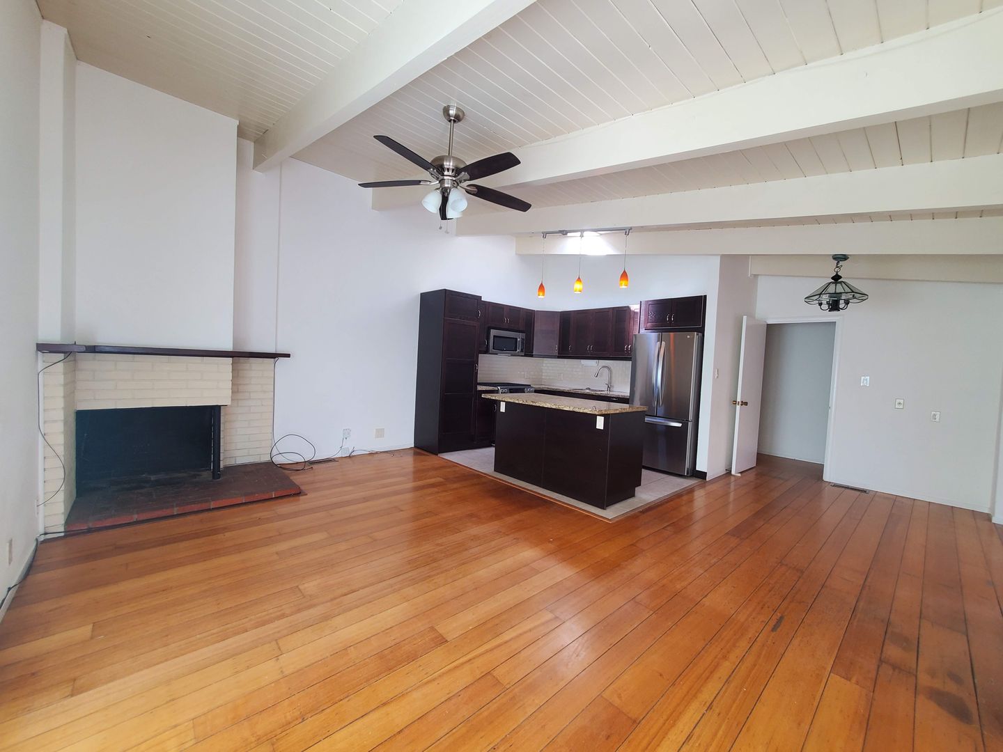 Kentfield House: 6 Stadium Way
