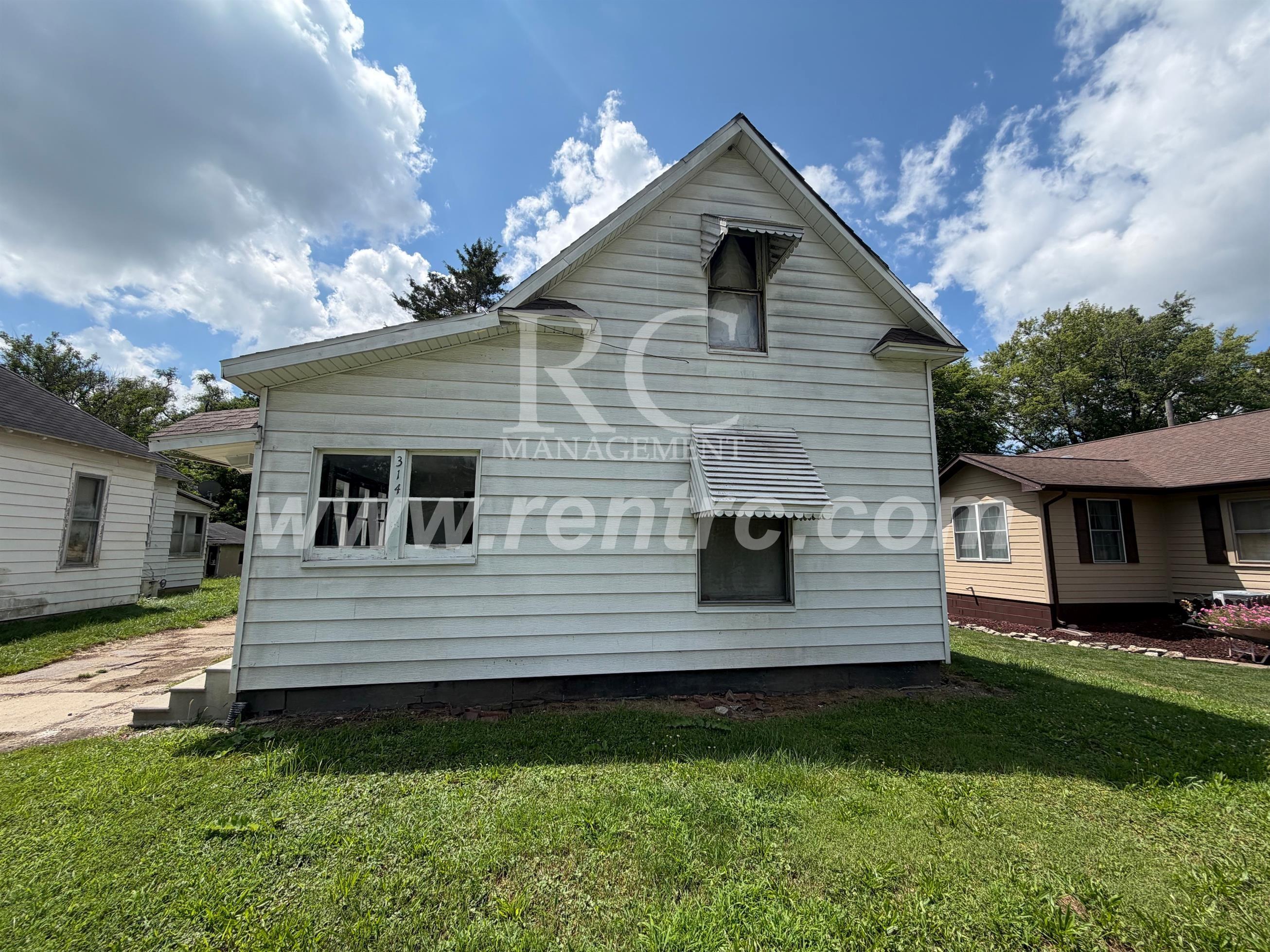 Danville House: 314 Porter