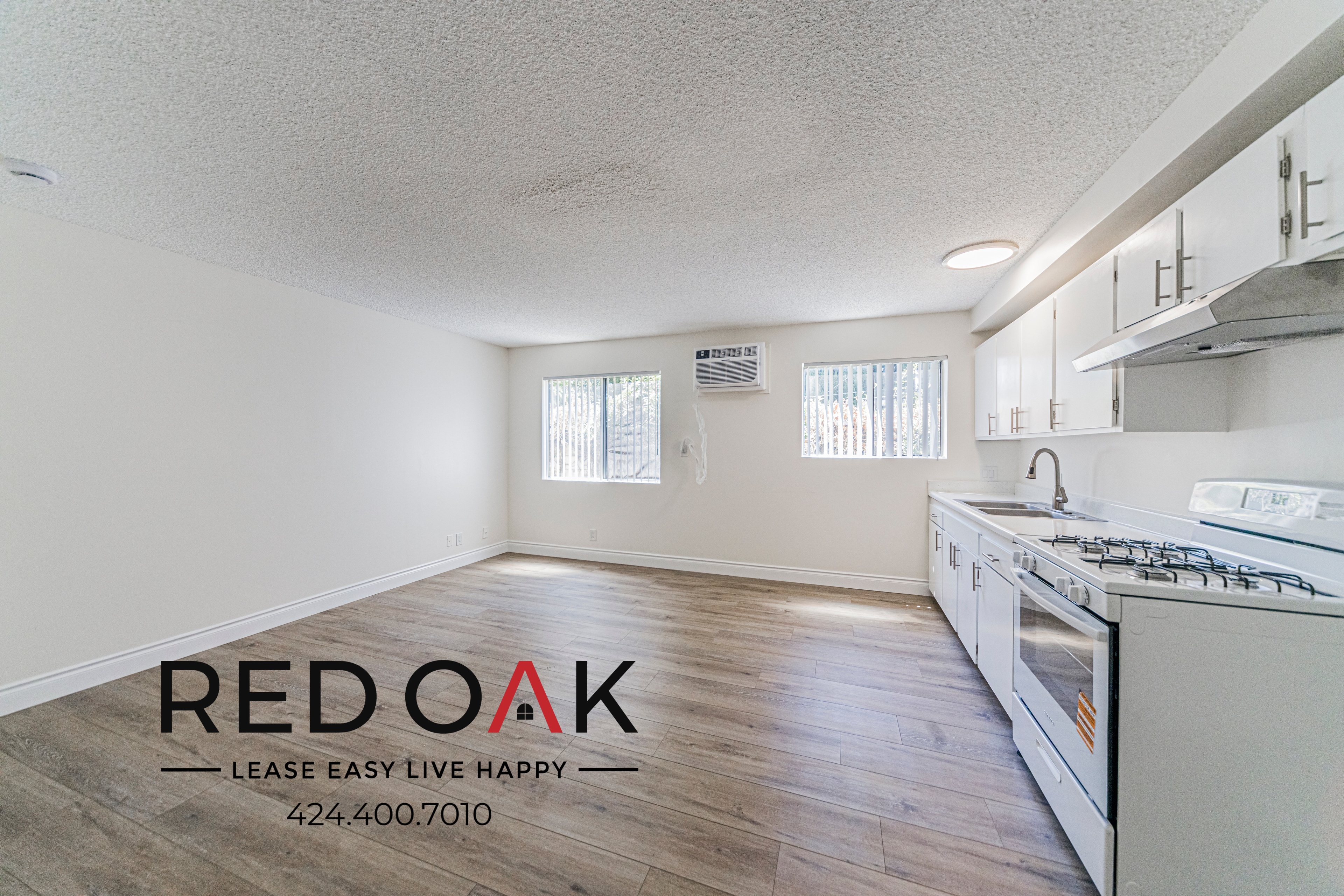 Canoga Park Condo: 7032 Milwood Ave