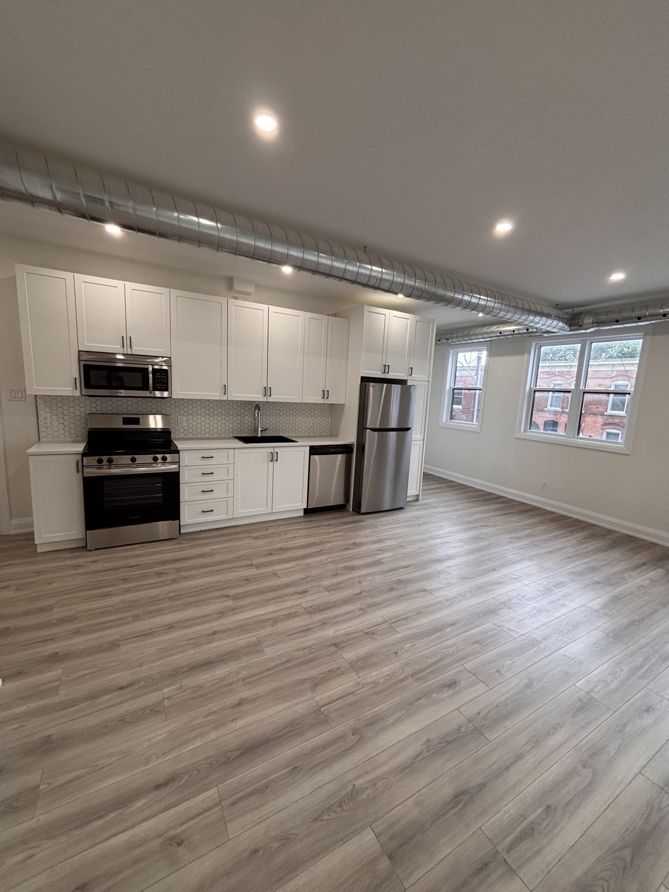 Ottawa Condo: 84 Eccles Street - 6