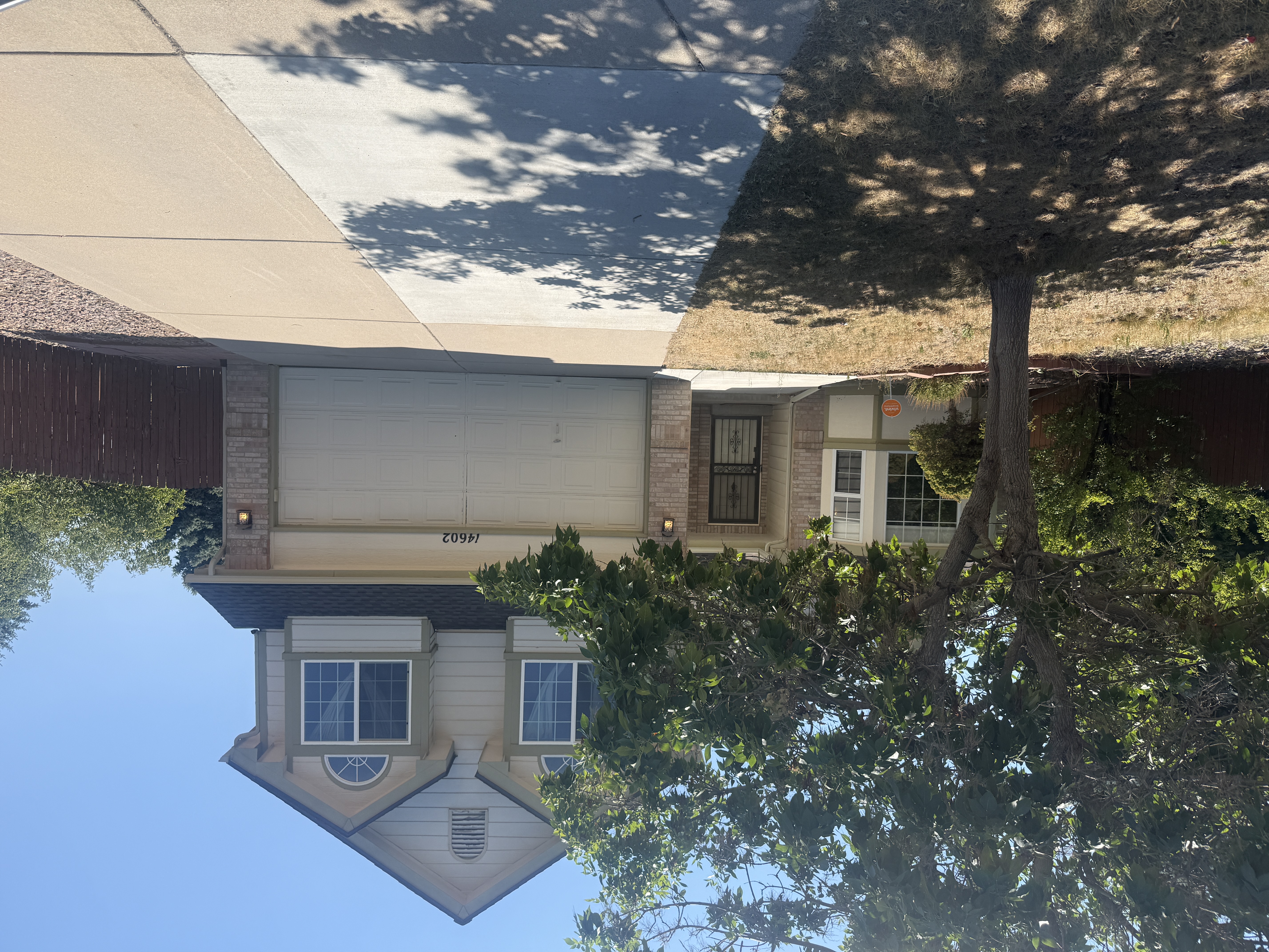 Aurora House: 14602 E Bellewood Pl