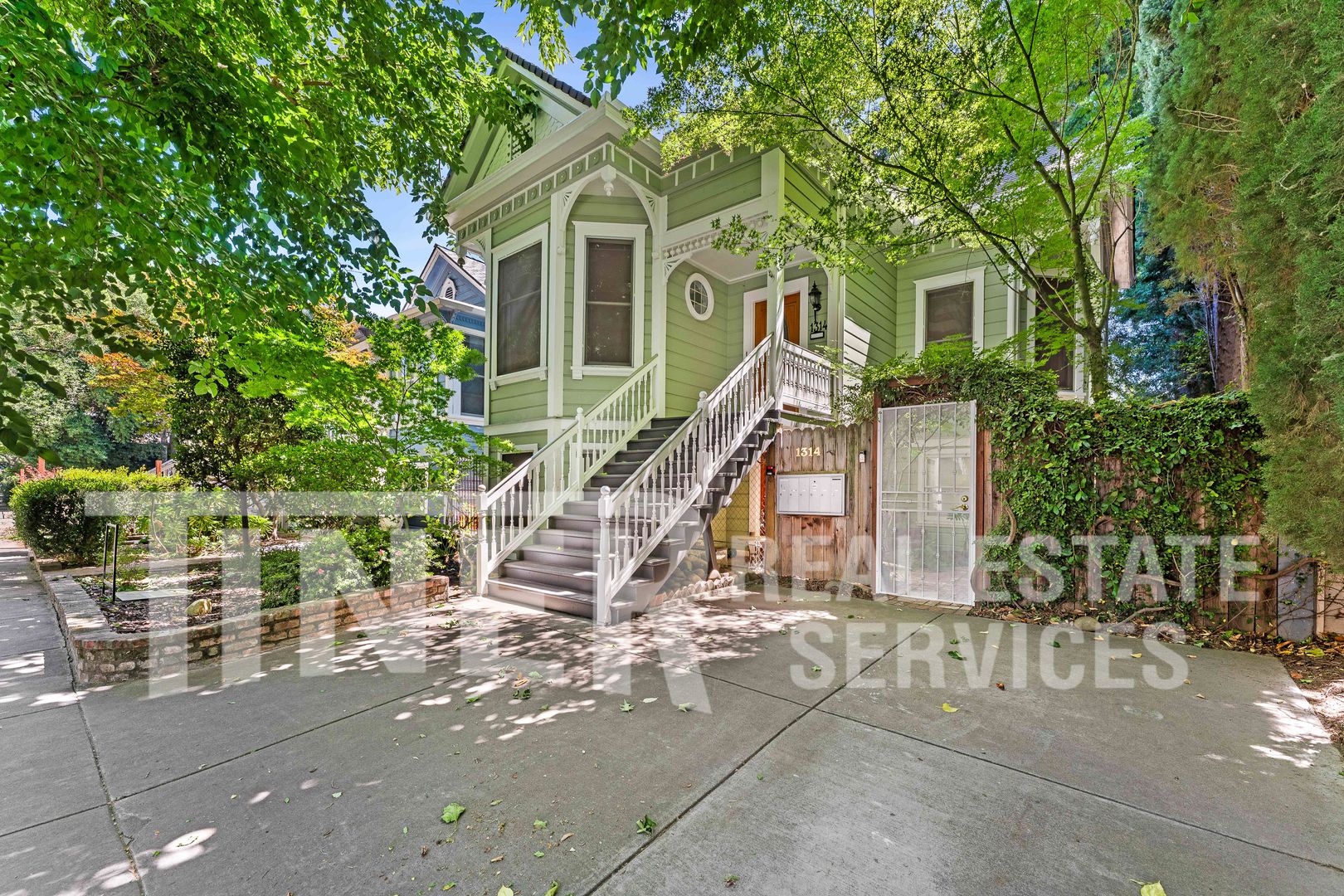 Sacramento Condo: 1314 Q St.